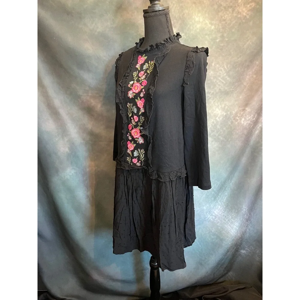 Kate Spade Black‎ Floral Broome Street Embroidered Ruffle Dress Size S